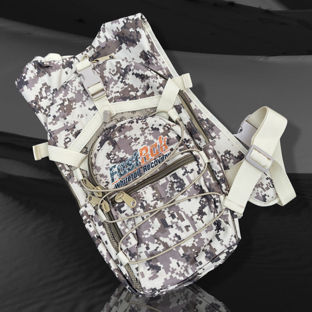 Camo hydration pack with 3L bladder